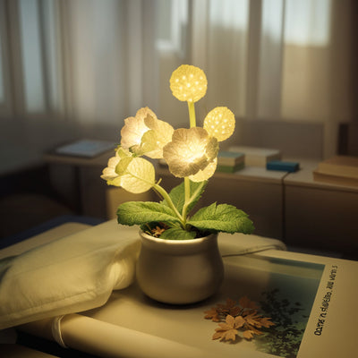 Glow Lily Crochet Lamp small