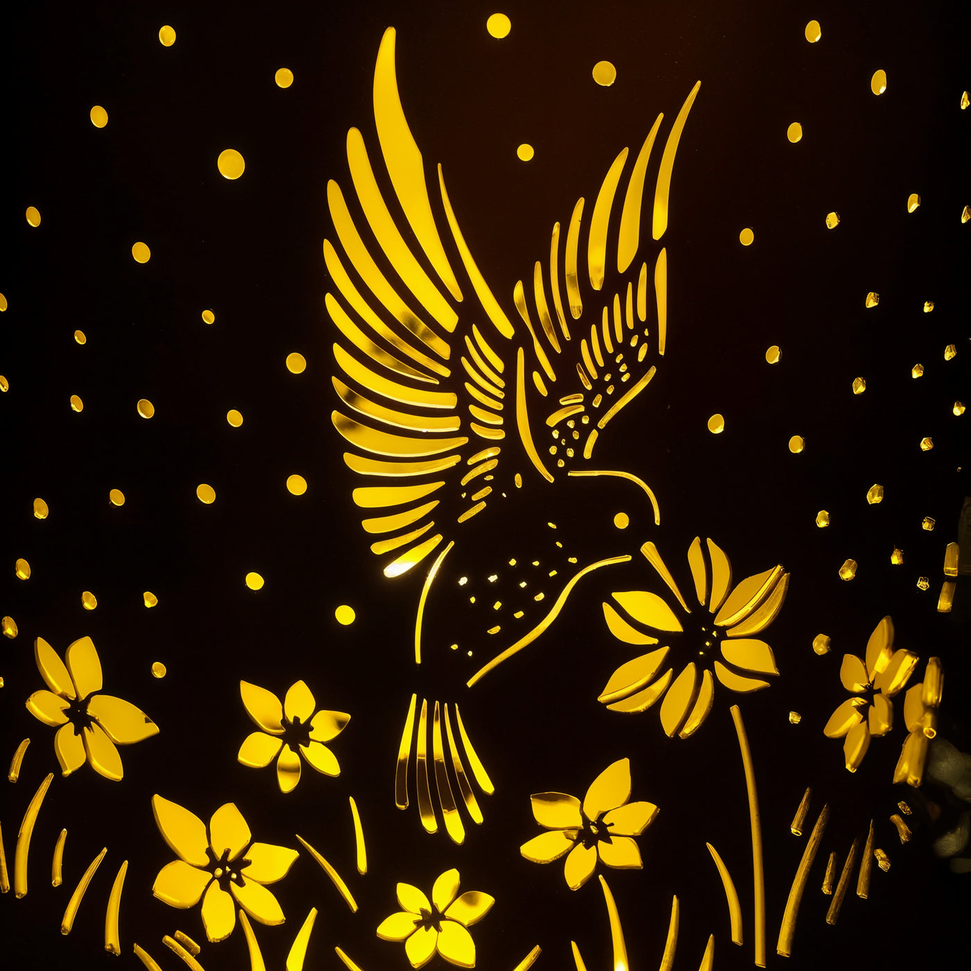 Hummingbeam Lantern 6